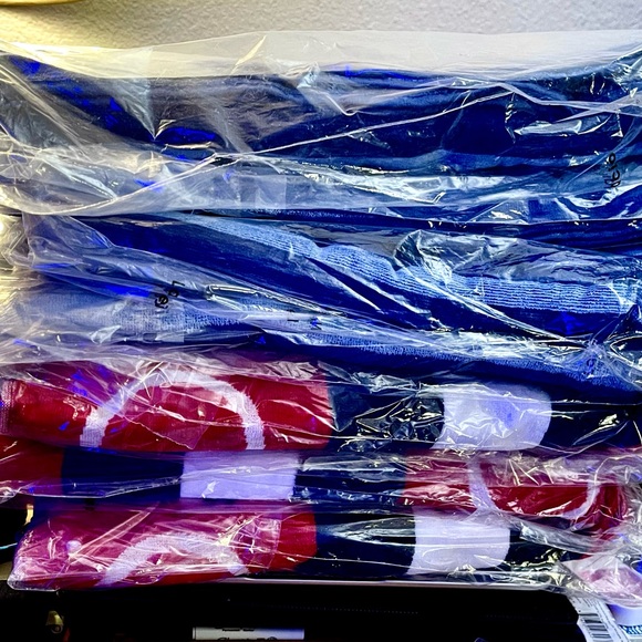 New w/Tags Sealed Nautica X-Large Beach / Bath Towel From Nordstrom - Picture 2 of 4